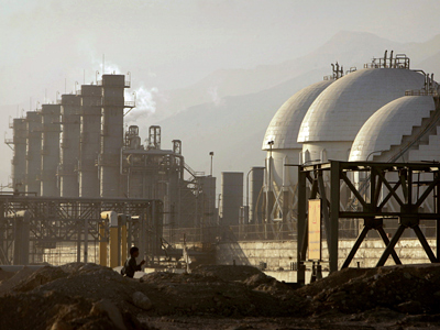 Suspected cyber-attack hits Iran’s oil sector