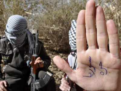 Iraqi gunmen afoot to join Syrian insurgency (PHOTOS)
