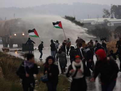 Israel uses deadly weapons on unarmed Palestinian protesters - watchdog