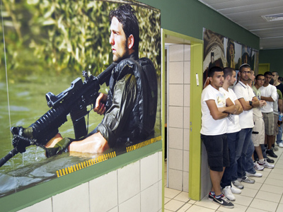 Israeli teachers paid for military recruitment