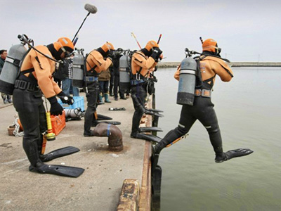 Major search operation underway in tsunami-hit Japan