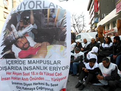 Kurdish prisoners in Turkey end hunger strike (PHOTOS)