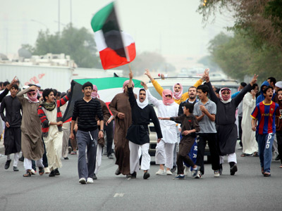 Kuwaiti youth gets 5 years in jail for insulting emir on Twitter