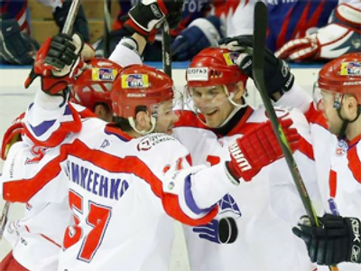 Lokomotiv first to reach KHL final