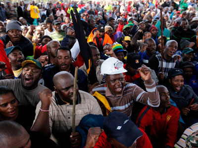 Guards shoot at miners working for S. African president's nephew