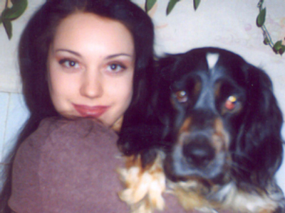 Model abandons fiancé for paralyzed dog