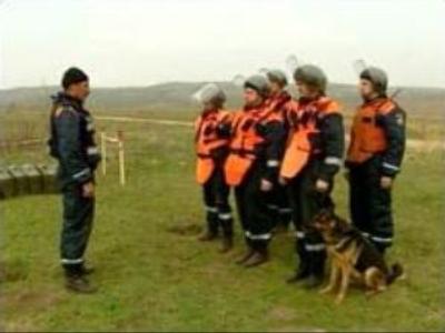 Moscow specialists demining Chechnya