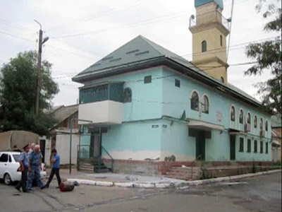 Bombing follows shooting at southern Russia mosque