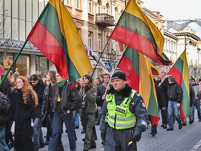 Throwing outsiders overboard: the rise of nationalism in Europe