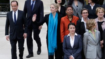 France's President Francois Hollande (L) and Prime Minister Jean-Marc Ayrault arrive for the traditional family photo of the newly formed government outside the Elysee Palace in Paris May 17, 2012 (Reuters / Pascal Rossignol)