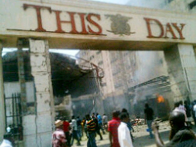 Blasts rip through newspaper offices in Nigeria, at least 6 killed (PHOTOS)