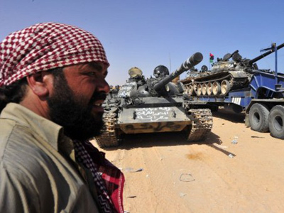 NTC troops gain foothold in Sirte