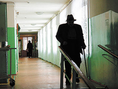 Nursing home head accused of gross mistreatment