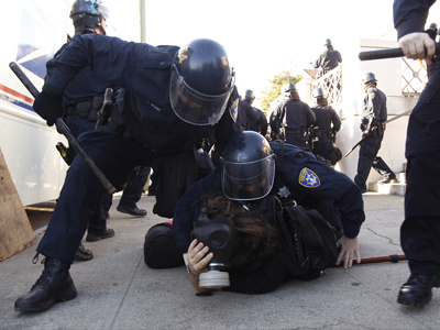 Occupy Oakland: Cops bend law in brutal arrest wave