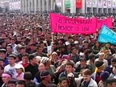 Opposition demands Kyrgyz president to quit