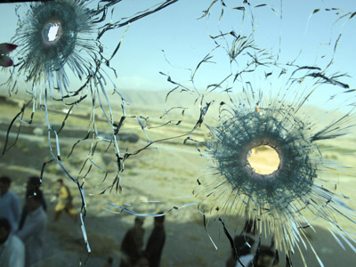 18 dead, many more wounded after gunmen attack passenger bus in Pakistan