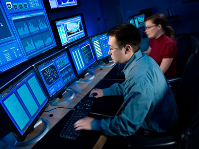 Pentagon could bomb enemy hackers