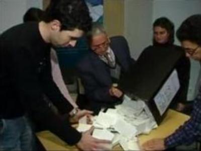 Portuguese vote to legalise abortion