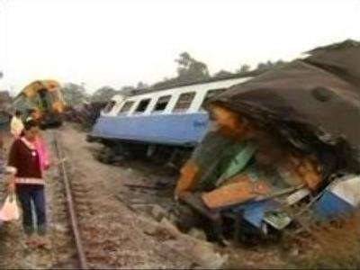Railroad accident in Thailand claims 3 lives