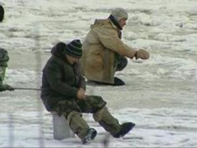 Rescuers stretched by amateur fishermen