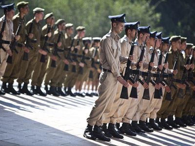 Israeli Defense Minister approves summons of 30,000 soldiers for Gaza operation