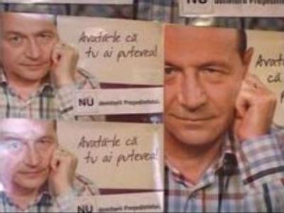 Romanian President stays in power