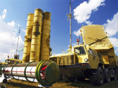 Russia and Belarus shake hands on air defence