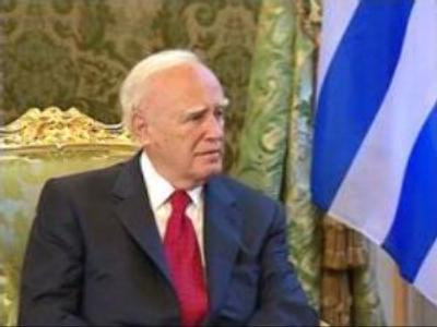 Russia & Greece to strengthen ties