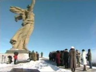 Russia marks 64th anniversary of the battle of Stalingrad
