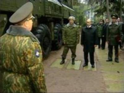 Russia strengthens its defence