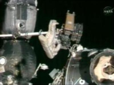 Russian cosmonauts successfully finish spacewalk