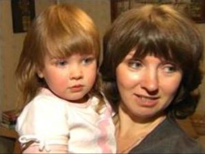 Russian mothers to face up to career-home choice