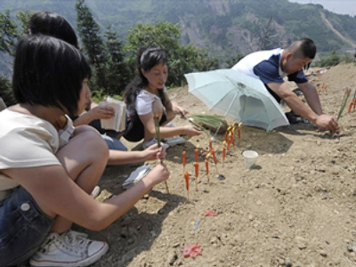 Russian recovery for Chinese quake victims