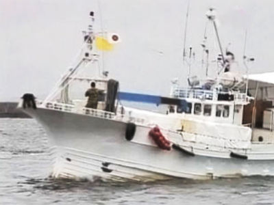 Russian sailors missing off Japan