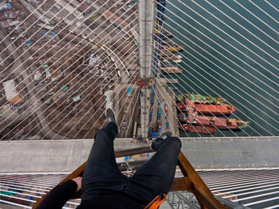 Quest to impress: Social media thrill-seekers’ high price for ‘likes’ (PHOTOS)