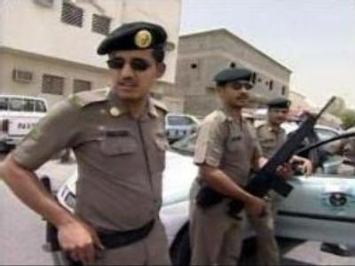 Saudi police arrests Al-Qaeda militants