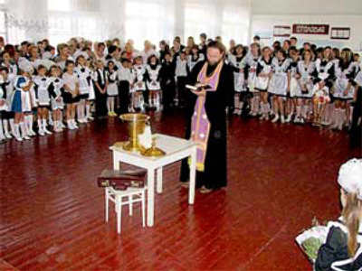School forces child to attend religious rite