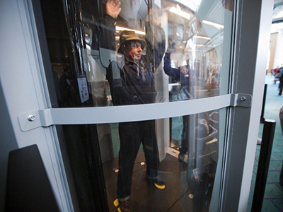Laser pat-down: Invisible scanners to secretly search people
