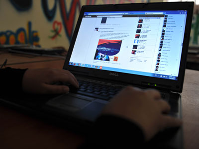 Brazilian site sells fake Facebook beaus: Girlfriend for $40, ex for $20