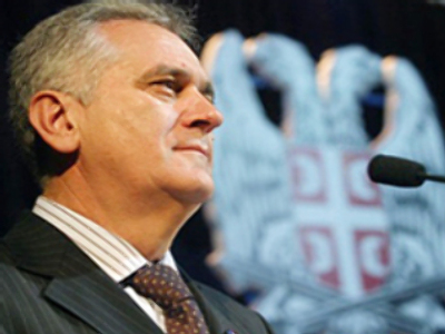 Serbian opposition leader quits over Kosovo and EU