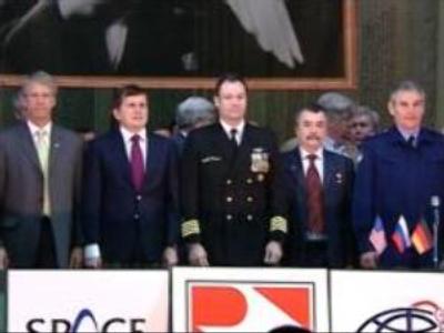 Space tourist Simonyi greeted at Russian Star City