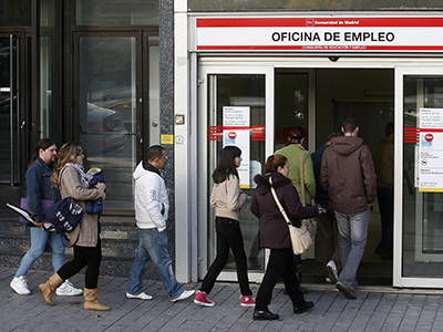 One in four Spaniards jobless as unemployment hits record high