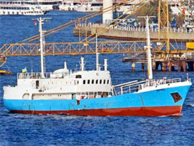 Stinky ship stranded in Black Sea