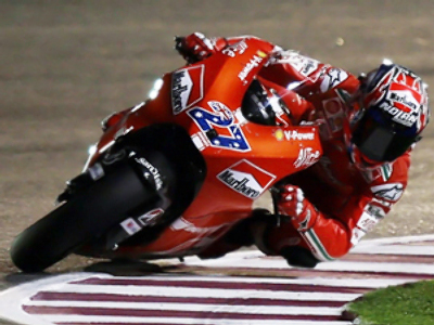 Stoner grabs first MotoGP of the season