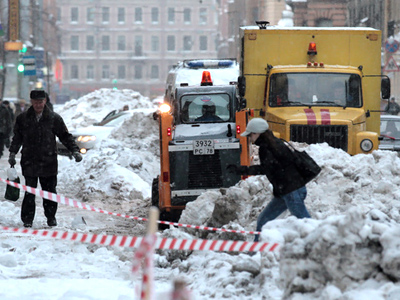 St. Petersburg mulls snow-clearing brigades