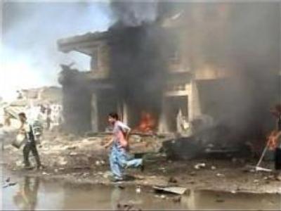 Suicide bomber kills 20 in Iraq