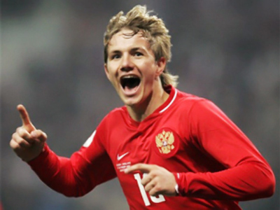 Super-Pav says he’ll stay with Spurs