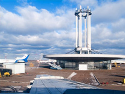 Swiss minister angry over search in Russian airport
