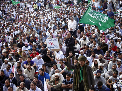 Thousands of ultraconservative Muslims rally for Sharia in Egyptian constitution (PHOTOS)