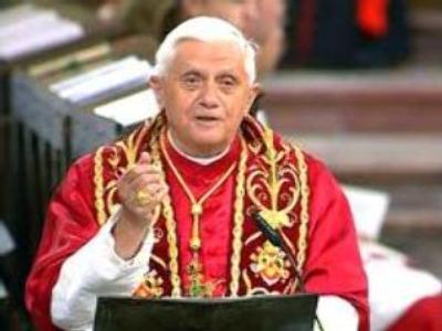 The Pontiff makes an apology